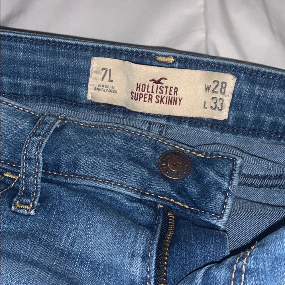 Hollister Jeans - Picture 2 of 2